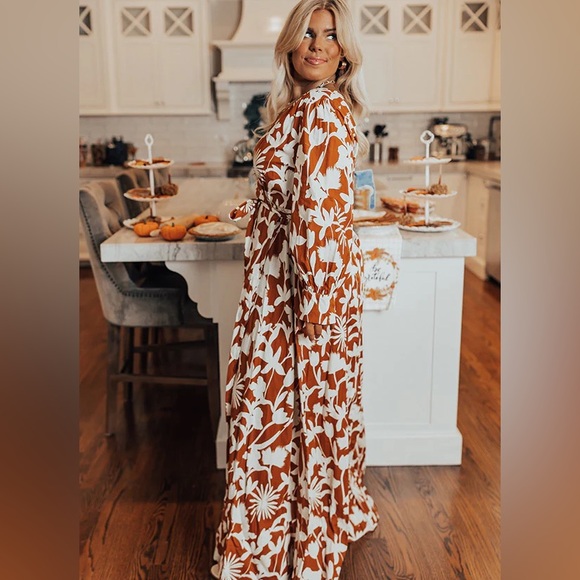 πAAKAA WRAP MAXI DRESSπ - Picture 4 of 12